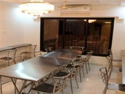 Daisy Residency Hotel Mumbai