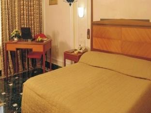 Hiltop 3* Mumbai