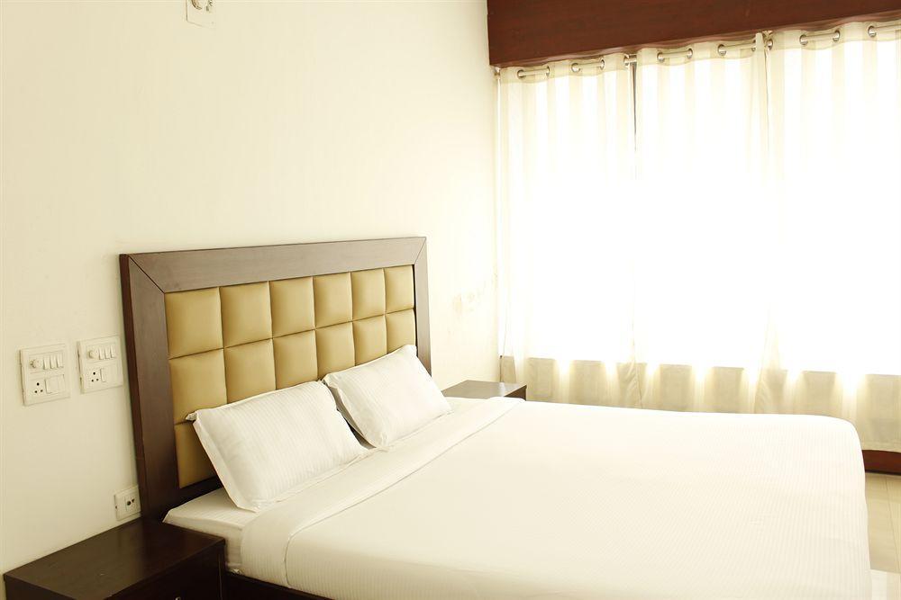 Laurent & Benon Apartamento *