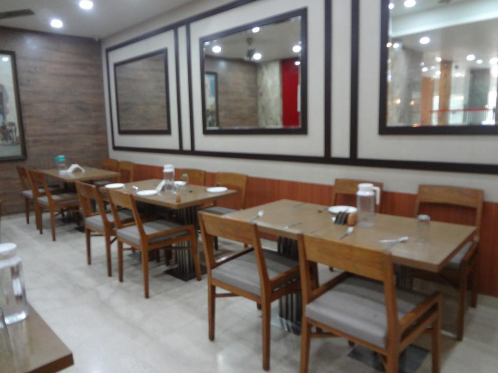 Royal Park Dockyard Hotel 3*