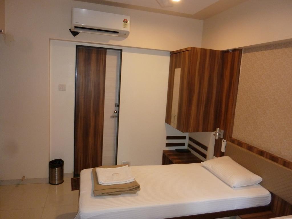 Karan Palace 3*