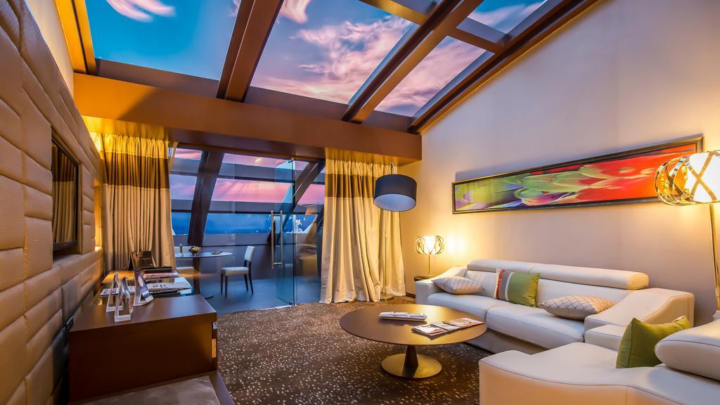 Hotel Sahara Star Mumbai