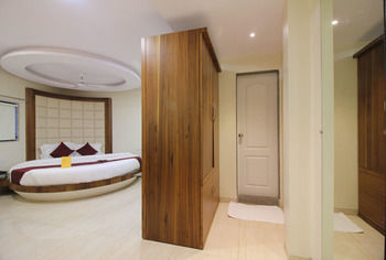 Hotel Fabhotel Address Mumbai