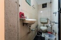 Hotel Oyo Chembur East Railway Station