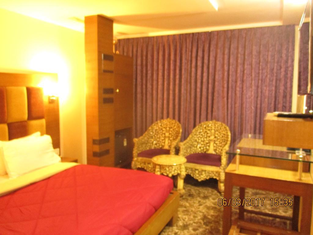 Hotel Sapna Bombaim