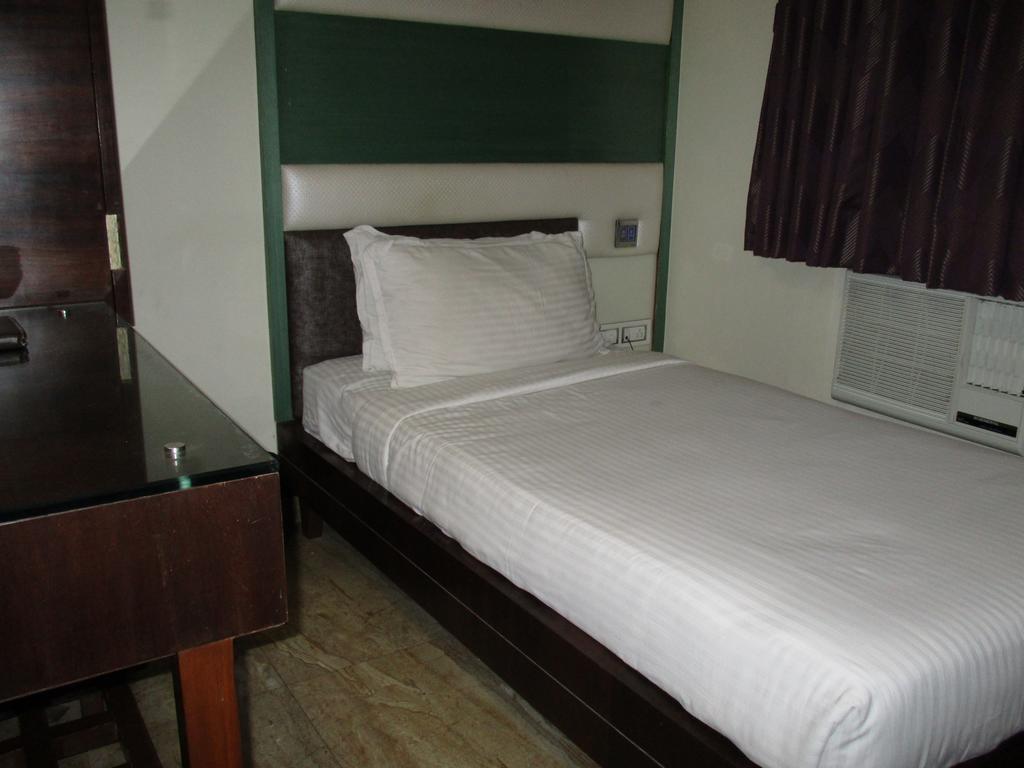 Hotel Sapna Bombaim