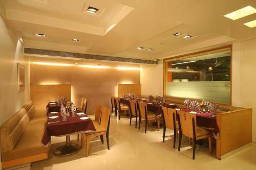 Hotel Suncity Residency Mumbai