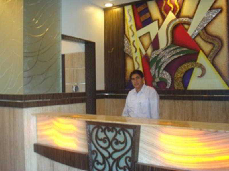 Fabhotel Kamran Residency 3*
