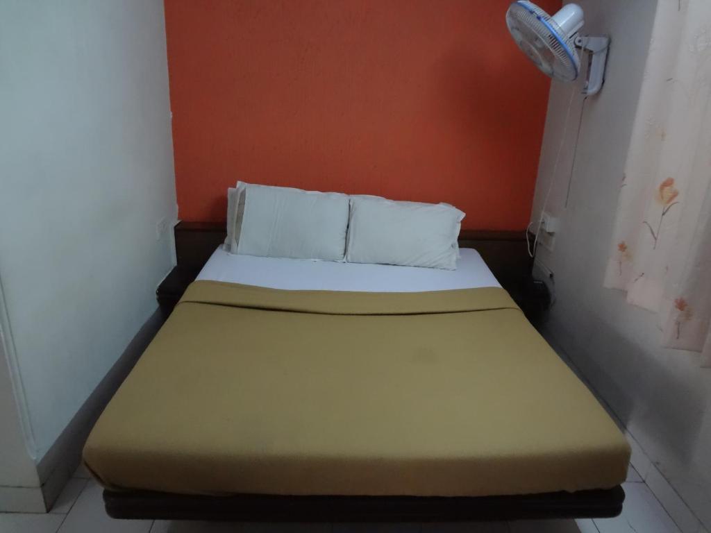 Hill View Hotel Mumbai