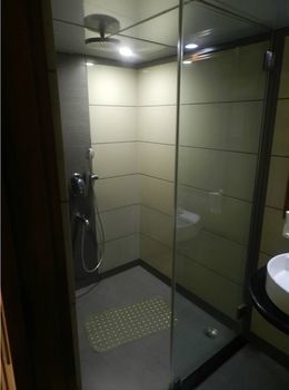 Emerald Htl And Executive 3* Mumbai