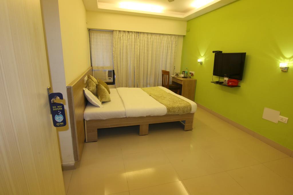 Hotel Oyo Premium Mumbai Saki Vihar
