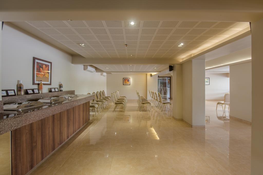 The Maharaja Business Hotel