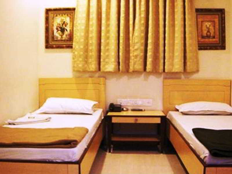 Grant 2* Mumbai