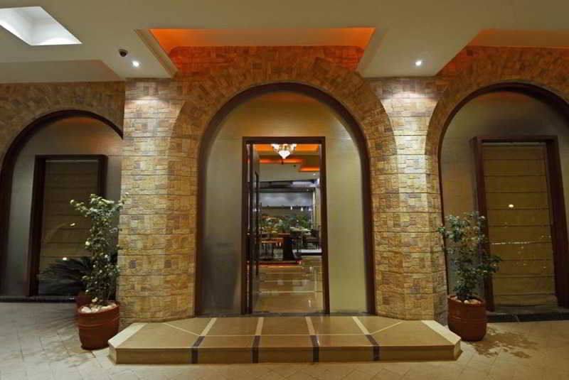 Grand Residency & Serviced Aparthotel