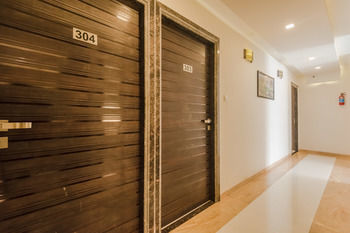 Hotel Alfa Grand 3* Mumbai