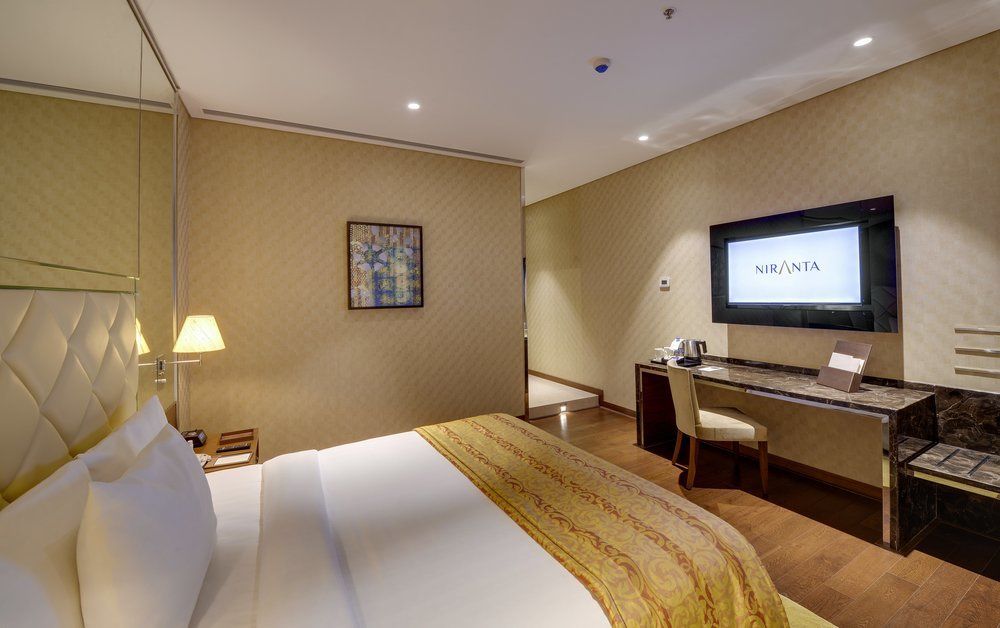 Niranta Airport Transit & Lounge Terminal 2 Arrivals Hotel