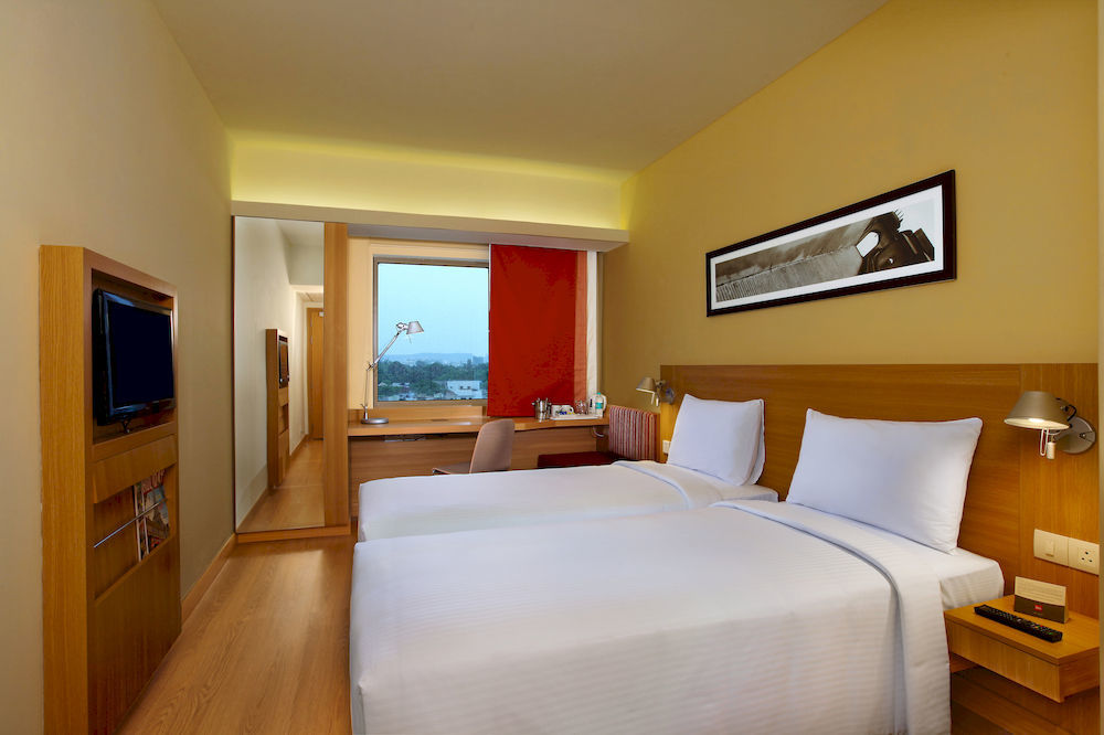 Ibis Airport - An Accor Brand Bombaim