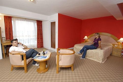 Daisy Residency Mumbai