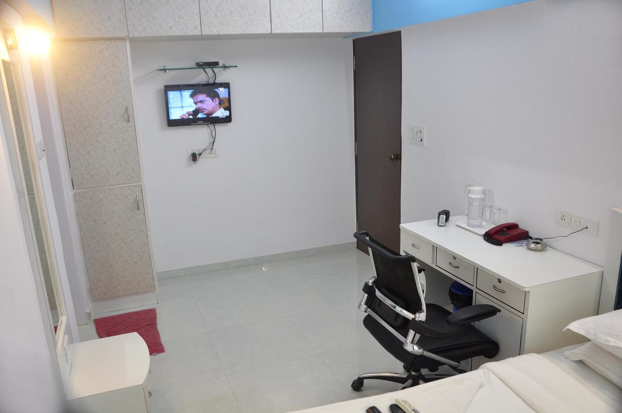 Hotel Imperial Executive, Andheri