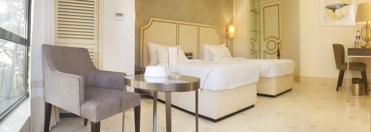 Harbour View Colaba Hotel Mumbai