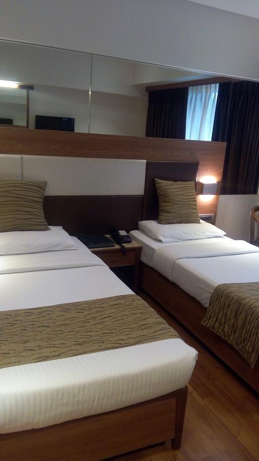 Hotel The Royal Orchid Hotel, Chembur 3*