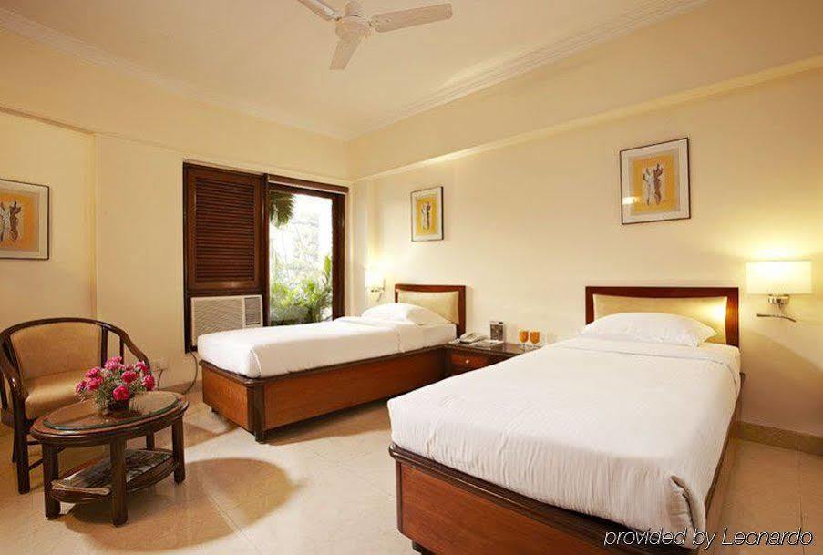 Bloom - Juhu Hotel