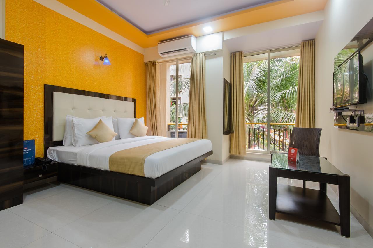 Hotel Oyo 9326 Om Sai Residency 3*