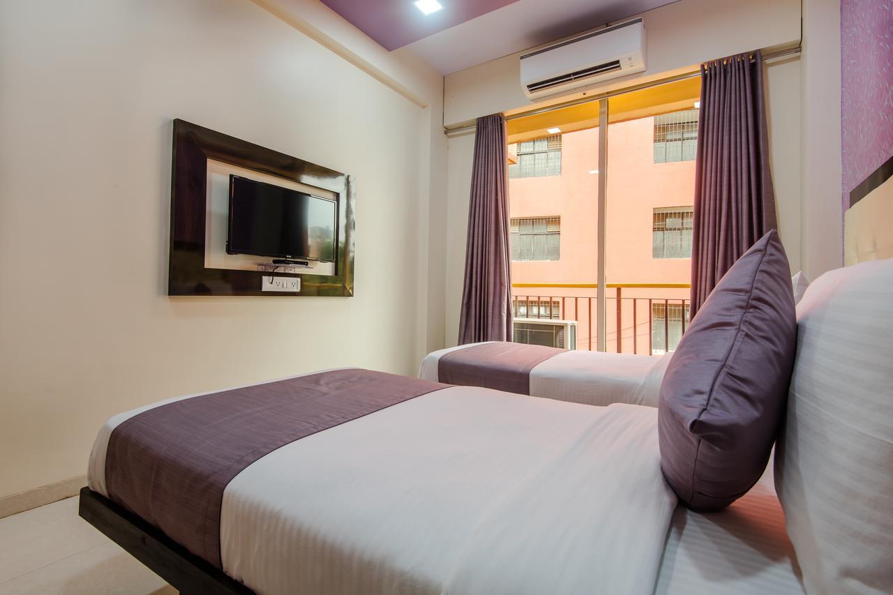 Oyo 9326 Om Sai Residency
