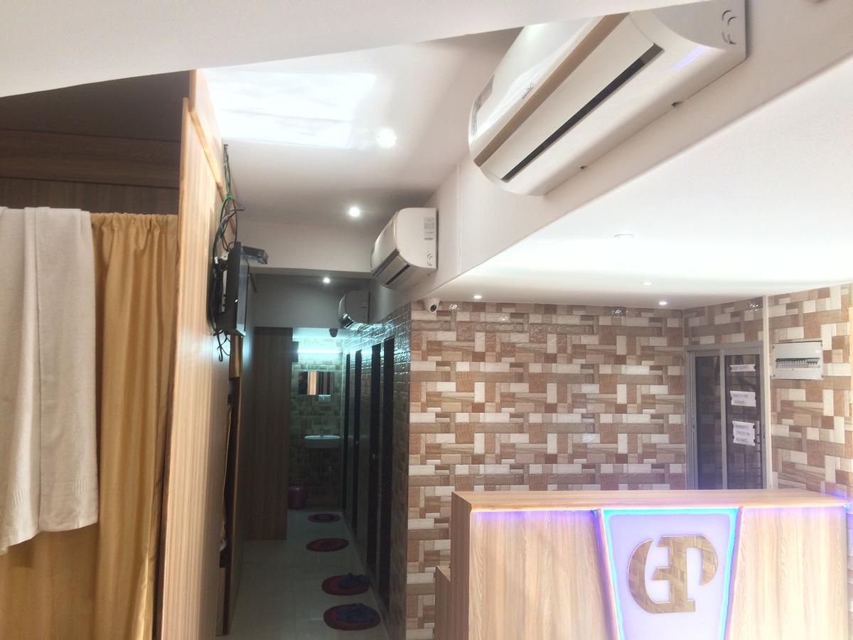 Acomodação com café da manhã  Golden 2*