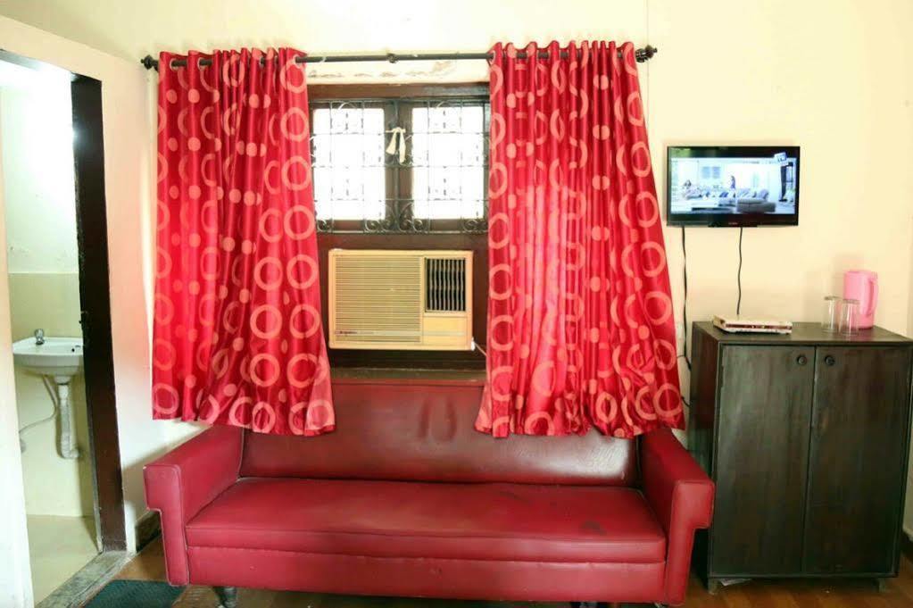 Hotel Hotel Kishish Kunj 3*