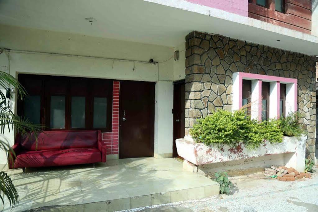 Hotel Kishish Kunj Hotel Mumbai