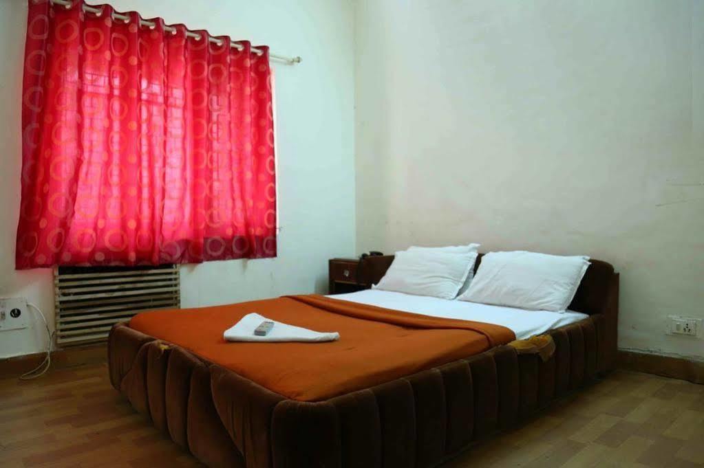 Hotel Kishish Kunj 3* Mumbai