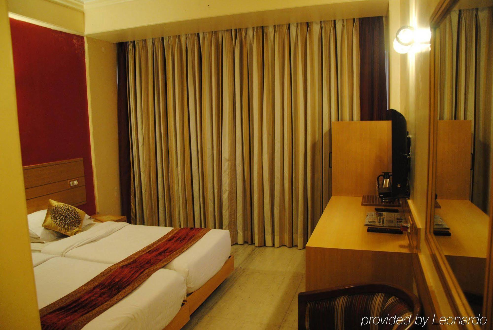 Apartment Midland Mumbai