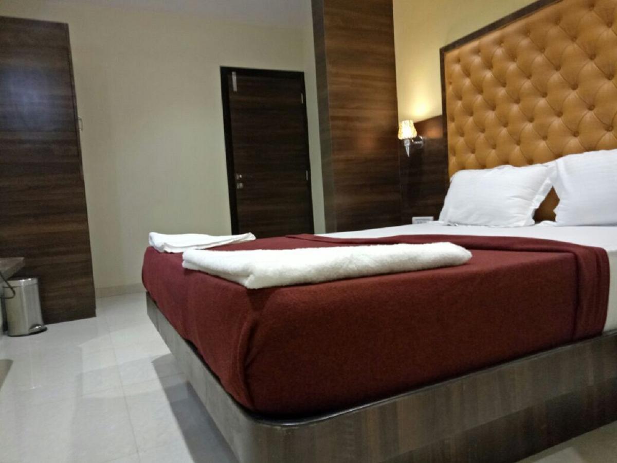 Silver Elite Hotel