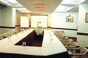 Hotel T24 Retro Mumbai