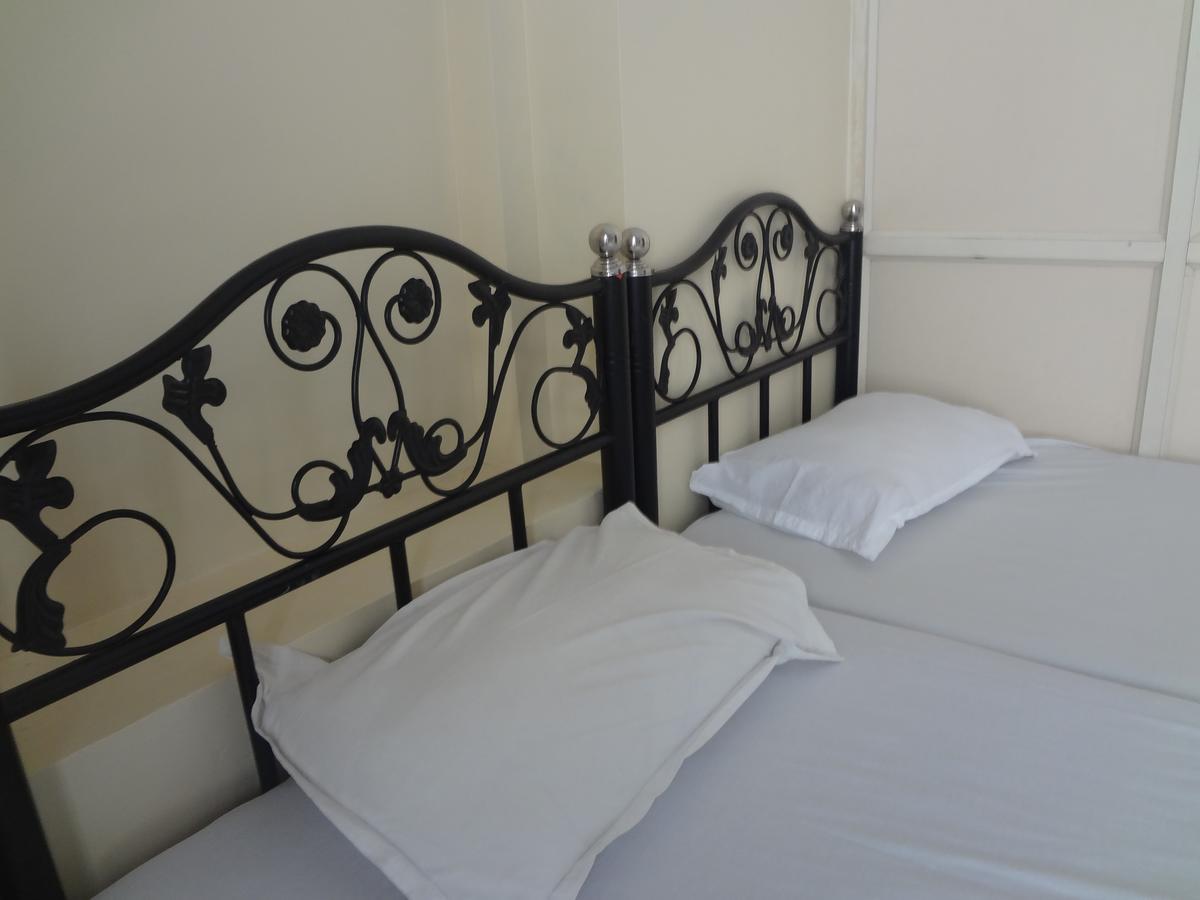 Lodge Kohinoor Mumbai