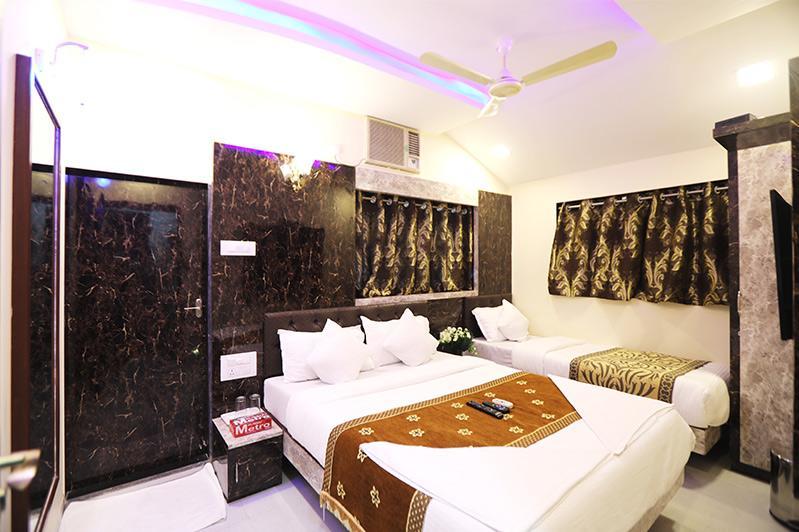 Hotel Onyx Residency