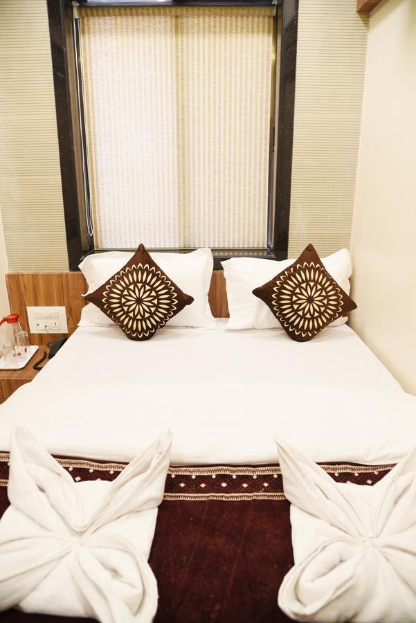 Flora Fountain,fort 2*