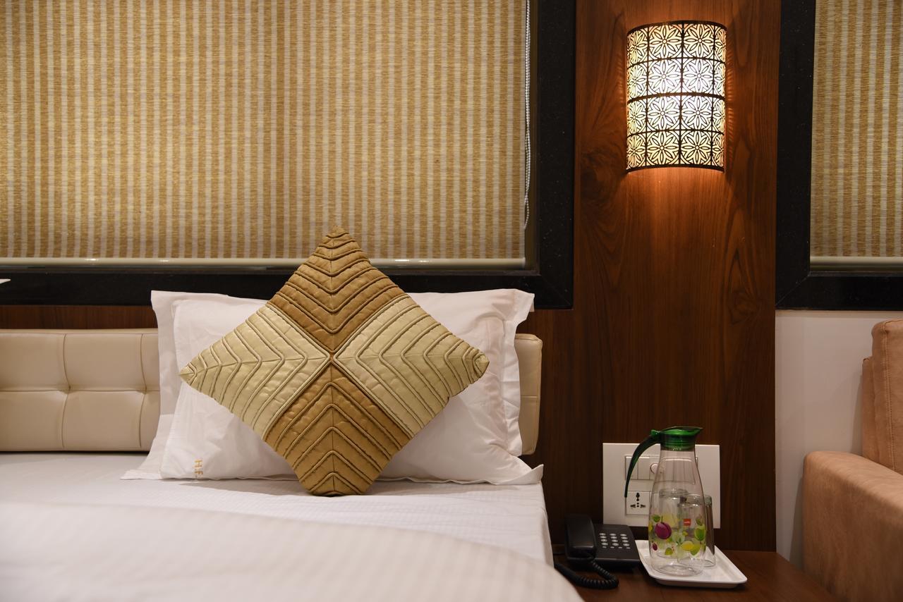 Hotel Flora Fountain,fort Mumbai