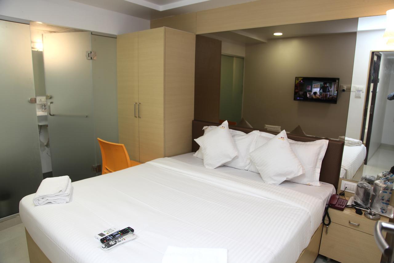 Aboos Lucky Galaxy Hotel