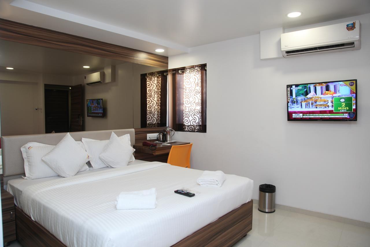 Aboos Lucky Galaxy Hotel 3*