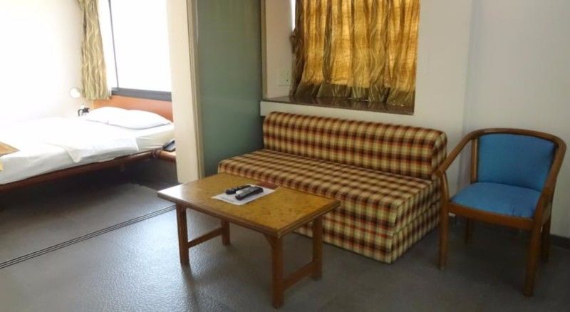 Jayshree Domestic Airport 3*