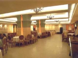 Bloom - Juhu 4*