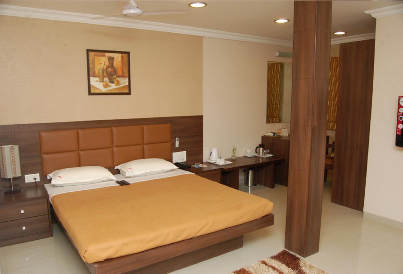 Hotel Haredia 3*