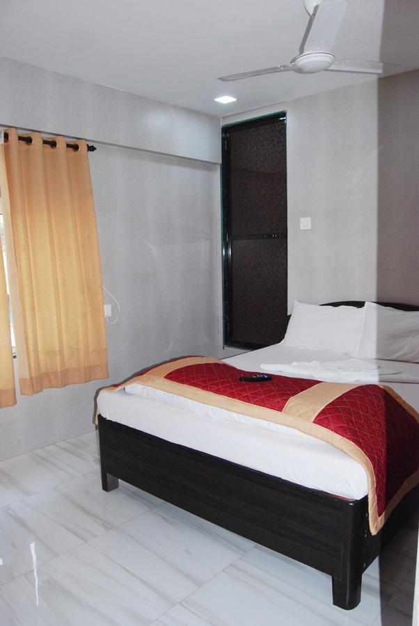 Hotel Hotel Holiday Inn 3*
