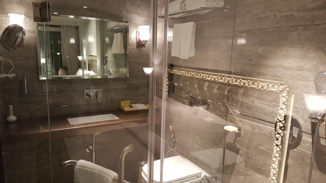 Hotel Peninsula Redpine 3*