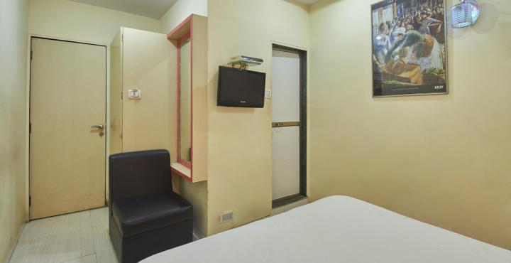 Maangta 127 @ Andheri East Hotel Mumbai