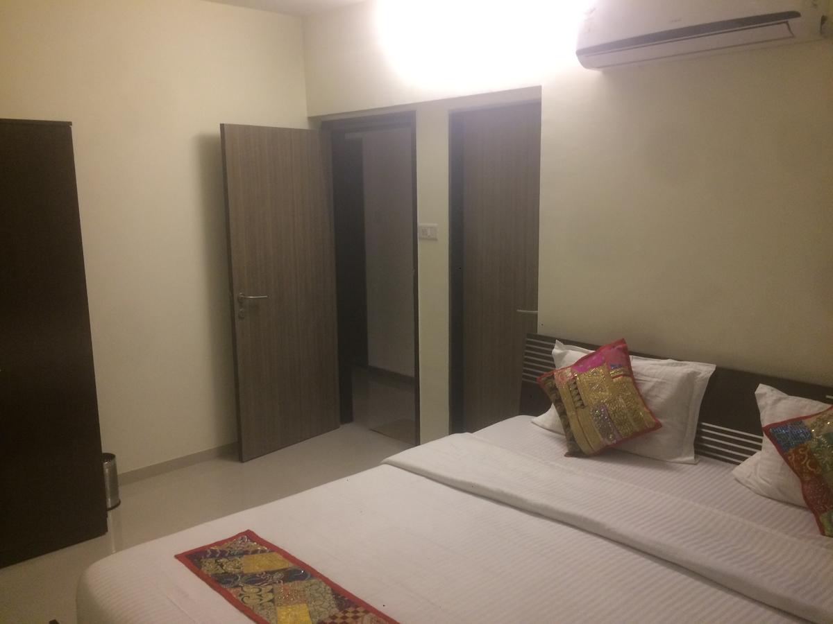 Bed & Breakfast Poonam Hieghts