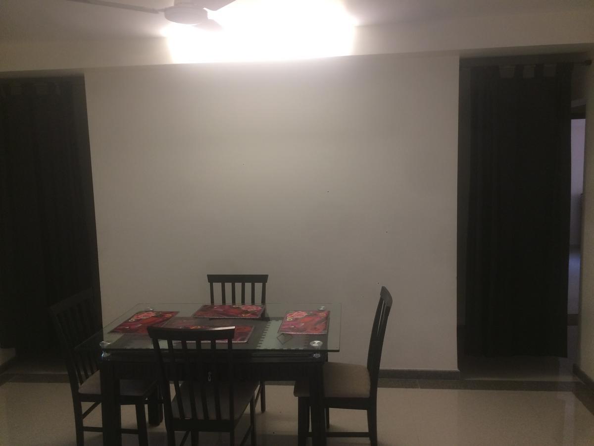 Bed & Breakfast Poonam Hieghts *