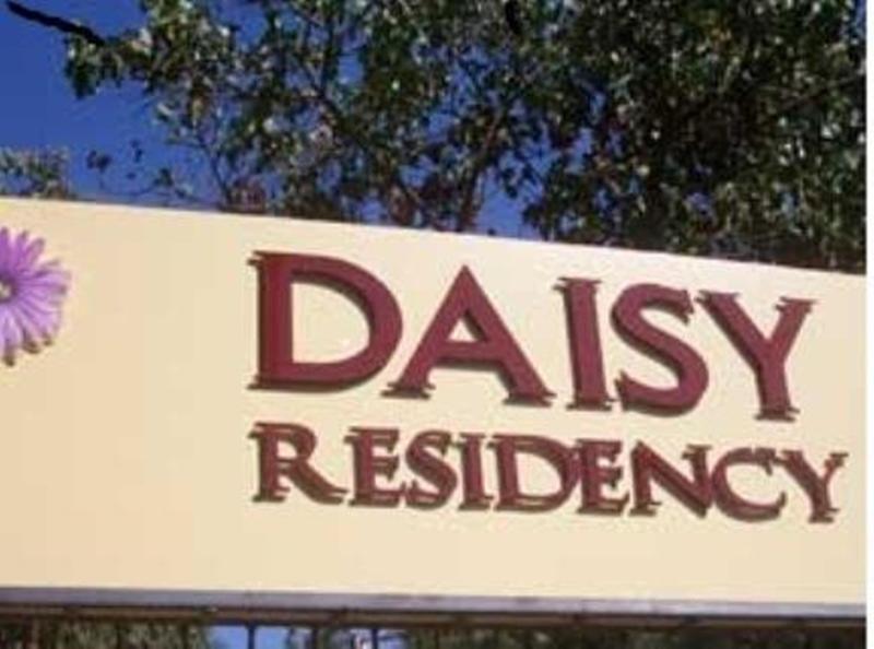 Hotel Daisy Residency